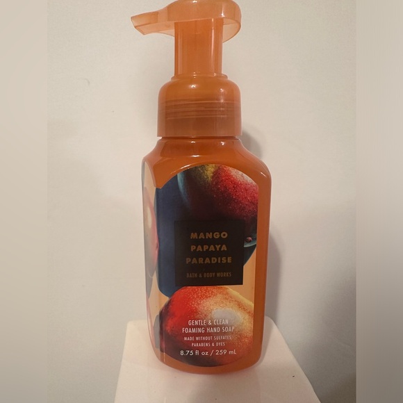 Bath and body Works, mango papaya Paradise, gentle foaming soap … - Picture 3 of 3